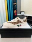 Gucci Men's Shoes 303