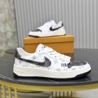 Louis Vuitton Men's shoes 3791