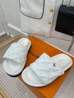 Louis Vuitton Men's Slippers 366
