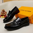Louis Vuitton Men's shoes 1535