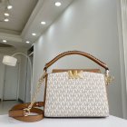 MICHAEL KORS Original Quality Handbags 287
