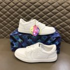 Louis Vuitton Men's shoes 304