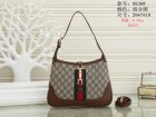 Gucci Normal Quality Handbags 883