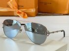 Louis Vuitton High Quality Sunglasses 4644