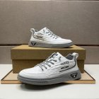 Gucci Men's Shoes 436