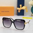 Louis Vuitton High Quality Sunglasses 4352