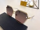 Louis Vuitton High Quality Sunglasses 579