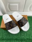Louis Vuitton Men's Slippers 435