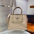 Prada Original Quality Handbags 929