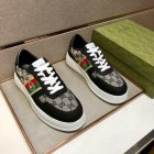 Gucci Men's Shoes 551