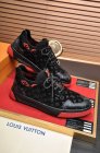 Louis Vuitton Men's shoes 749
