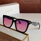 Valentino High Quality Sunglasses 830