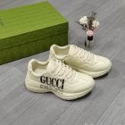 Gucci Men's Shoes 909
