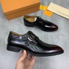 Louis Vuitton Men's shoes 1576
