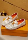 Louis Vuitton Men's shoes 3669