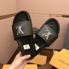 Louis Vuitton Men's Slippers 502