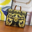 Fendi High Quality Handbags 265