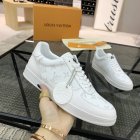 Louis Vuitton Men's shoes 130