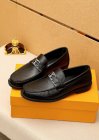 Louis Vuitton Men's shoes 1252