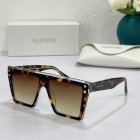 Valentino High Quality Sunglasses 548