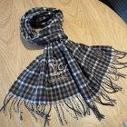 Louis Vuitton Scarves 27