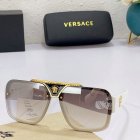 Versace High Quality Sunglasses 561