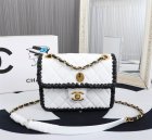 Chanel High Quality Handbags 139