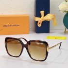 Louis Vuitton High Quality Sunglasses 4353