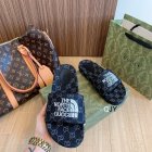 Gucci Men's Slippers 526