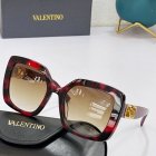 Valentino High Quality Sunglasses 523
