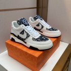 Louis Vuitton Men's shoes 539