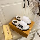 Louis Vuitton Women's Slippers 68