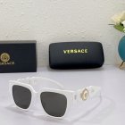 Versace High Quality Sunglasses 552