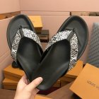 Louis Vuitton Men's Slippers 465