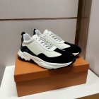 Louis Vuitton Men's shoes 290