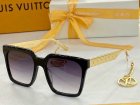 Louis Vuitton High Quality Sunglasses 4019