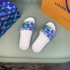Louis Vuitton Men's Slippers 427