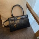 Tory Burch Original Quality Handbags 697