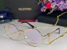 Valentino High Quality Sunglasses 212