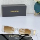 Valentino High Quality Sunglasses 609