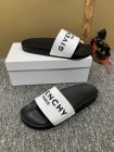 GIVENCHY Men's Slipper 23