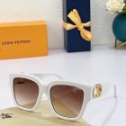Louis Vuitton High Quality Sunglasses 5024