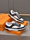 Louis Vuitton Men's shoes 579