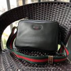 Gucci High Quality Handbags 175