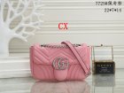 Gucci Normal Quality Handbags 526
