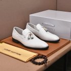 Louis Vuitton Men's shoes 1039