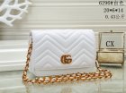 Gucci Normal Quality Handbags 884