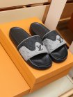 Louis Vuitton Men's Slippers 596