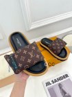 Louis Vuitton Men's Slippers 542