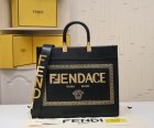 Fendi High Quality Handbags 285